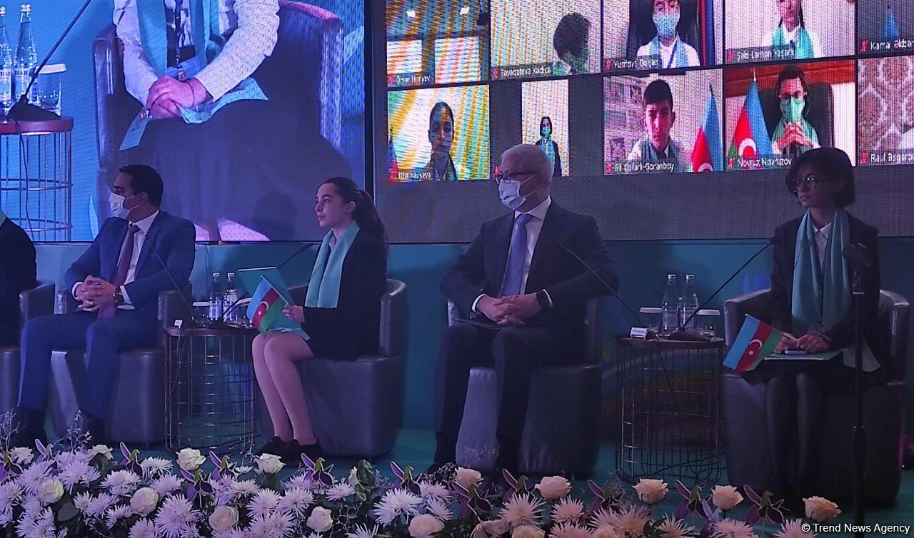 Baku holds V All-Republican Forum of Azerbaijani Children (PHOTO)