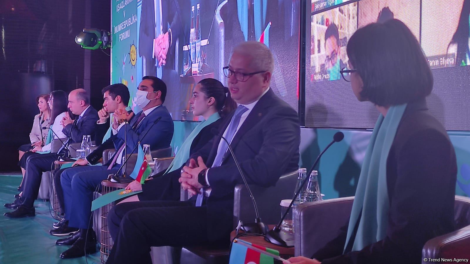 Baku holds V All-Republican Forum of Azerbaijani Children (PHOTO)