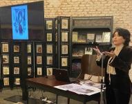 В Баку представлены уникальные произведения московского коллекционера (ФОТО)