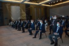 В Баку открылся Международный форум на тему "Низами Гянджеви: мост между культурами" (ФОТО)
