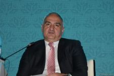 В Баку открылся Международный форум на тему "Низами Гянджеви: мост между культурами" (ФОТО)