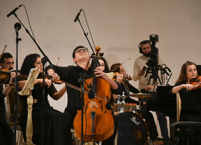 Gənclərə dəstək – 5 лет! Музыкальный праздник талантливой молодежи в Филармонии (ФОТО/ВИДЕО)