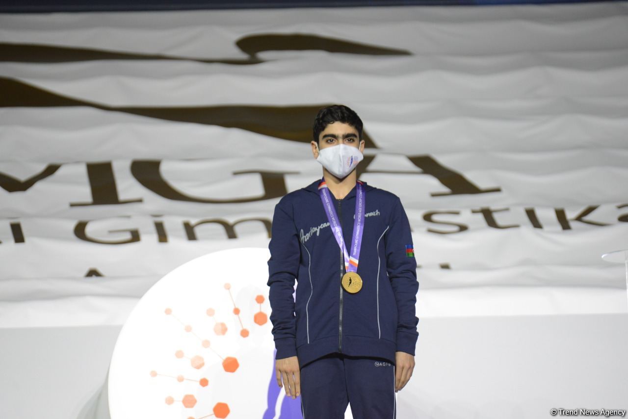 Baku holds award ceremony of winners of 28th FIG Trampoline Gymnastics World Age Group Competitions (PHOTO)