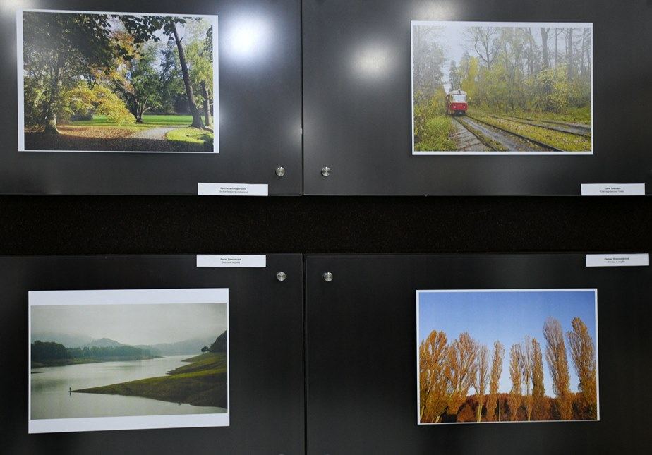 В Баку открылась фотовыставка и прошла церемония награждения конкурса "Золотая осень" (ФОТО)