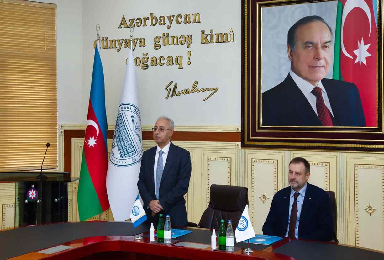 В Баку открылась выставка "Алтай – родина тюрков" (ФОТО)