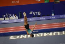 Спортсмен из Португалии занял первое место в индивидуальных прыжках на батуте в ходе Всемирных соревнований среди возрастных групп в Баку (ФОТО)