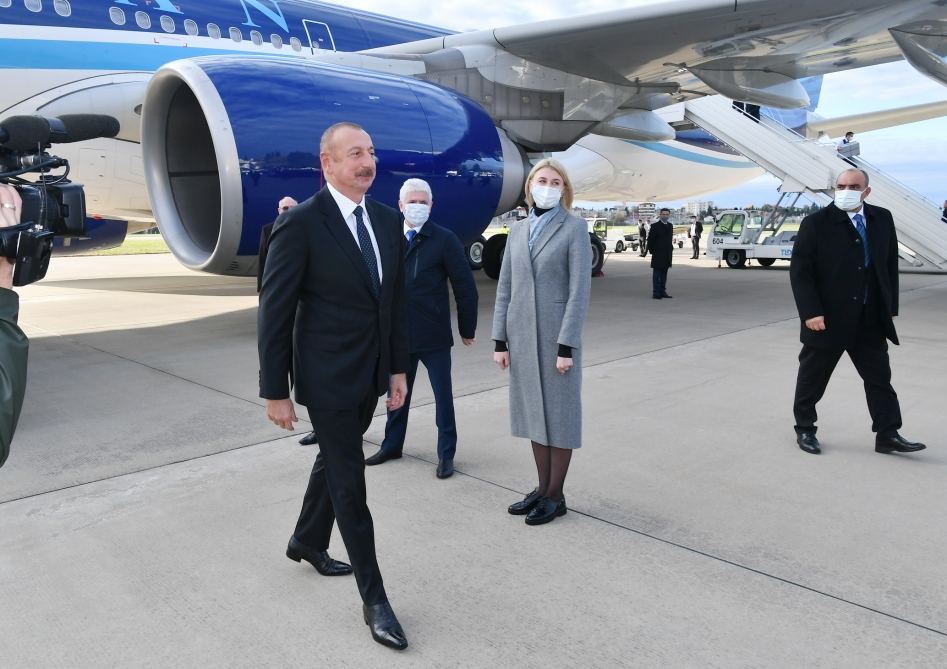 President Ilham Aliyev arrives in Sochi for working visit (PHOTO/VIDEO)