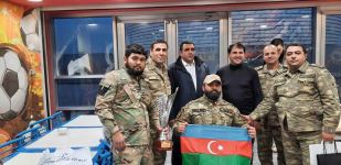В Баку определился победитель футбольного турнира с участием героев Отечественной войны, представителей культуры и СМИ (ФОТО)