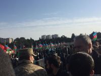 На II Аллее шехидов в Баку прошли похороны погибших в крушении военного вертолета (ВИДЕО/ФОТО)
