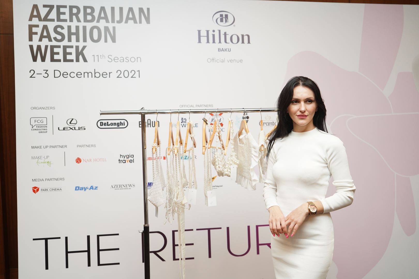 Azerbaijan Fashion Week  - вечерние и свадебные платья, харыбюльбюль, эклектика, ready-to-wear…  (ФОТО)