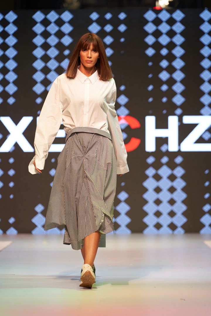 Azerbaijan Fashion Week  - вечерние и свадебные платья, харыбюльбюль, эклектика, ready-to-wear…  (ФОТО)