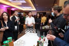 Azerbaijan Fashion Week  - вечерние и свадебные платья, харыбюльбюль, эклектика, ready-to-wear…  (ФОТО)
