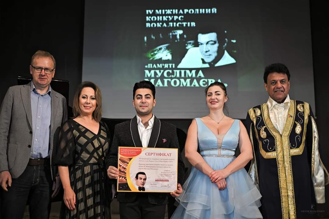 Урфан Джафаров стал победителем Международного конкурса вокалистов "Памяти Муслима Магомаева" (ФОТО/ВИДЕО)