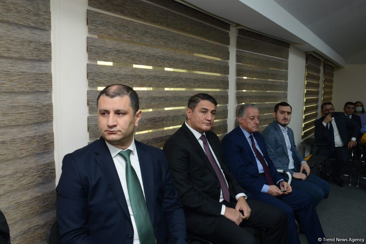 В Азербайджане предложено применить в отношении субъектов медиа налоговые льготы (ФОТО)