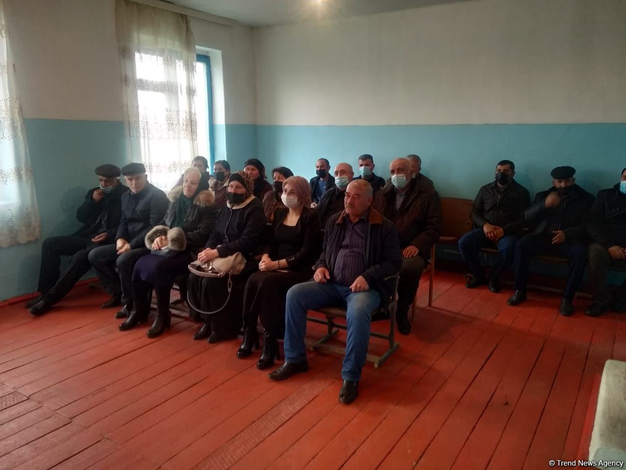 Депутат Севиль Микаилова провела в Хачмазе очередную встречу с избирателями (ФОТО)