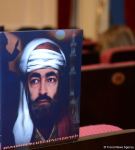 Свет добра и веры... Бакинский муниципальный театр представил премьеру спектакля "Sonsuz Tanrı məhəbbəti" (ФОТО)