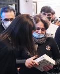В Баку представлена книга "Голос войны" Нармины Мамедзаде -  необычный и очень трогательный проект о шехидах (ФОТО/ВИДЕО)