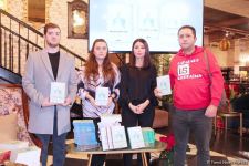 В Баку представлена книга "Голос войны" Нармины Мамедзаде -  необычный и очень трогательный проект о шехидах (ФОТО/ВИДЕО)