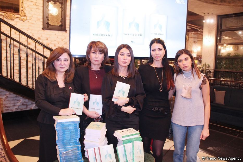В Баку представлена книга "Голос войны" Нармины Мамедзаде -  необычный и очень трогательный проект о шехидах (ФОТО/ВИДЕО)