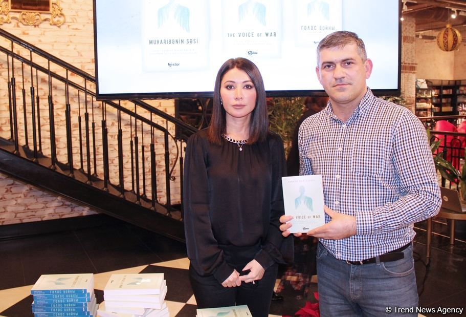 В Баку представлена книга "Голос войны" Нармины Мамедзаде -  необычный и очень трогательный проект о шехидах (ФОТО/ВИДЕО)