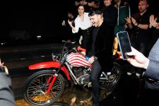 EMIN отметил день рождения в кругу звездных друзей: сольный концерт и оригинальные подарки (ФОТО)