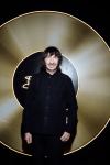 EMIN отметил день рождения в кругу звездных друзей: сольный концерт и оригинальные подарки (ФОТО)