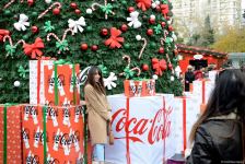 Фоторепортаж с благотворительной ярмарки в Баку  "Холодные руки, горячее сердце" (ФОТО)