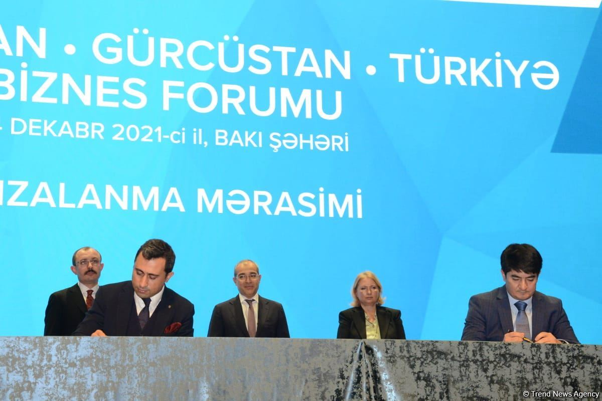Azerbaijan, Georgia, Turkey sign memorandums, agreements in Baku (PHOTO)