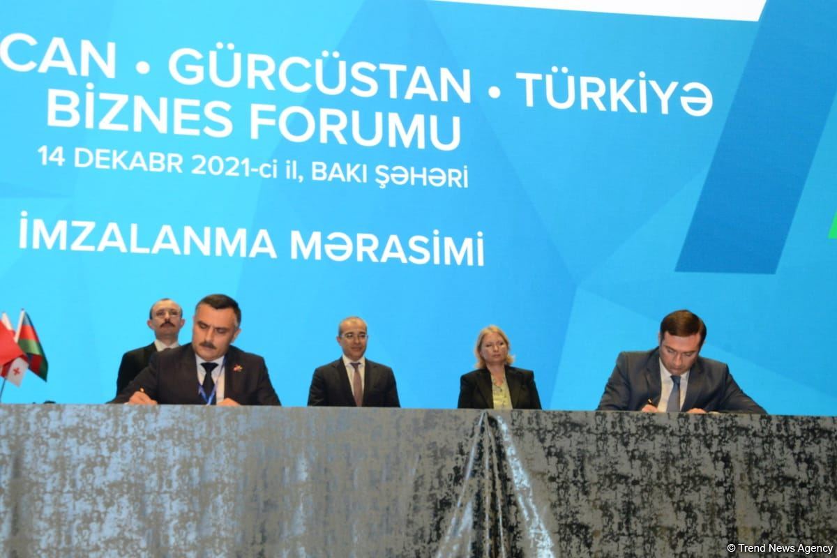 Azerbaijan, Georgia, Turkey sign memorandums, agreements in Baku (PHOTO)