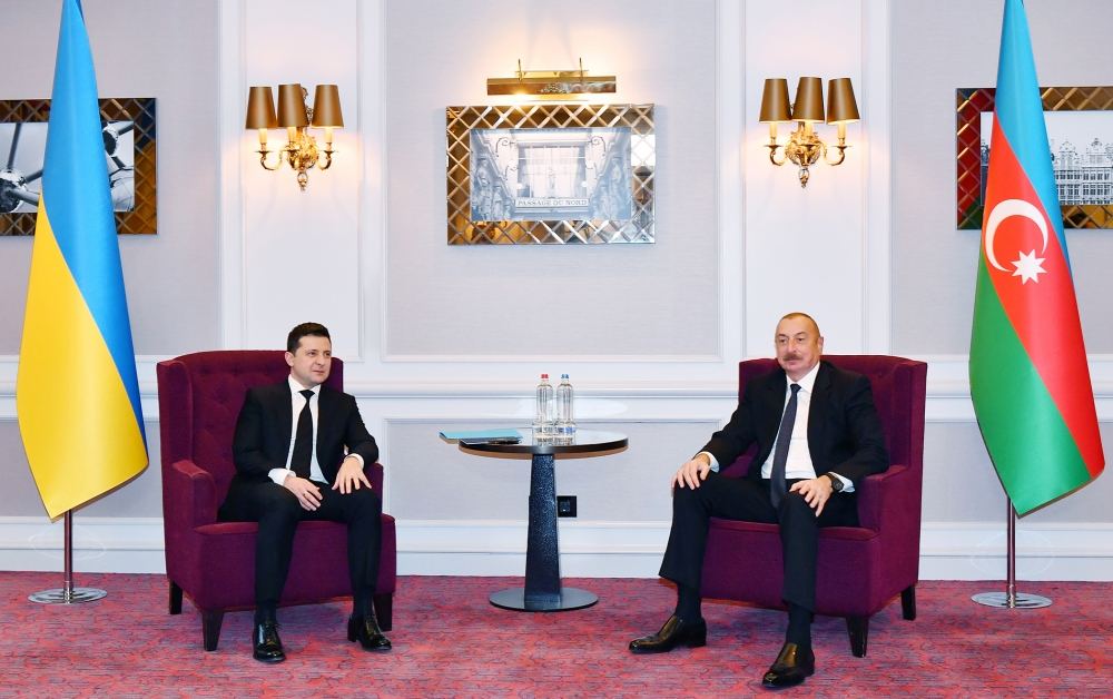 President Ilham Aliyev meets with Ukrainian President in Brussels (PHOTO/VIDEO)