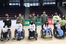 В Баку прошел парад с участием ветеранов Карабахской войны - определены победители SeniCup (ФОТО)