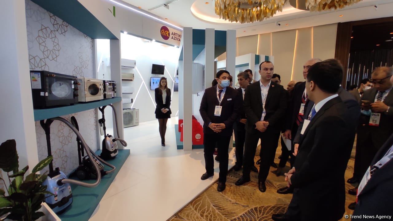 Reps of Uzbek companies visit Baku to promote 'Made in Uzbekistan' brand (PHOTO)