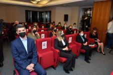 Xalq Bank провел презентацию художественного альбома и экспозицию работ видного мастера  Шамо Абасова (ФОТО)