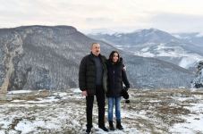 President Ilham Aliyev, First Lady Mehriban Aliyeva and family members visit Shusha (PHOTO/VIDEO)
