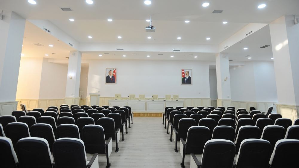 President Ilham Aliyev views new building of AZERTAC (PHOTO/VIDEO)
