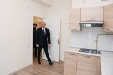 President Ilham Aliyev views apartments for martyr families and servicemen commissioned at MIDA' s Hovsan and Yasamal residential complexes (PHOTO/VIDEO)