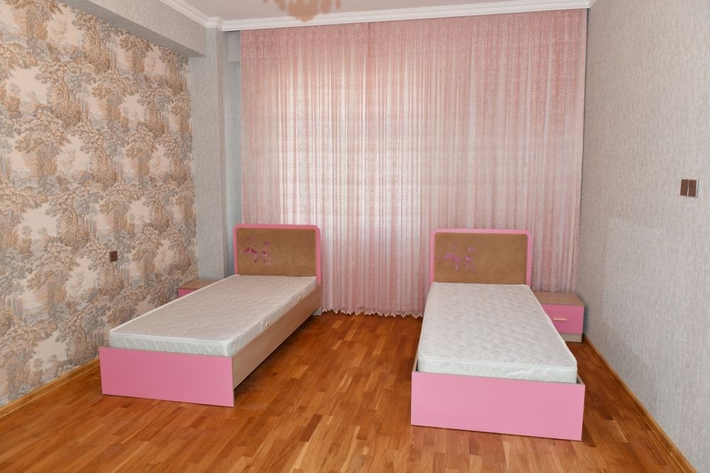 President Ilham Aliyev views apartments for martyr families and servicemen commissioned at MIDA' s Hovsan and Yasamal residential complexes (PHOTO/VIDEO)