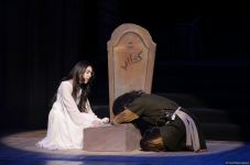 Пять дверей в прошлое с Низами… Блестящая премьера во Дворце Гейдара Алиева (ВИДЕО, ФОТО)