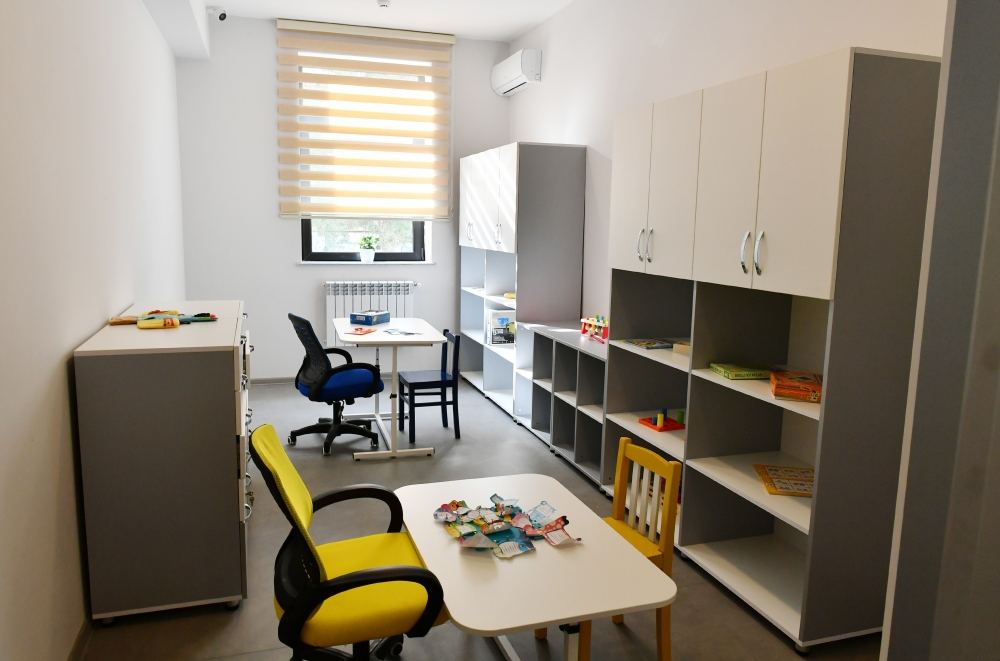 First Vice-President Mehriban Aliyeva viewed conditions created at Autism Center constructed by Heydar Aliyev Foundation (PHOTO/VIDEO)