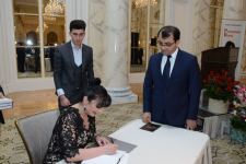 Как достичь успеха? Самая Мамедова презентовала книгу "Картина профессионализма" (ФОТО)