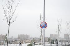 Фоторепортаж из заснеженного Баку