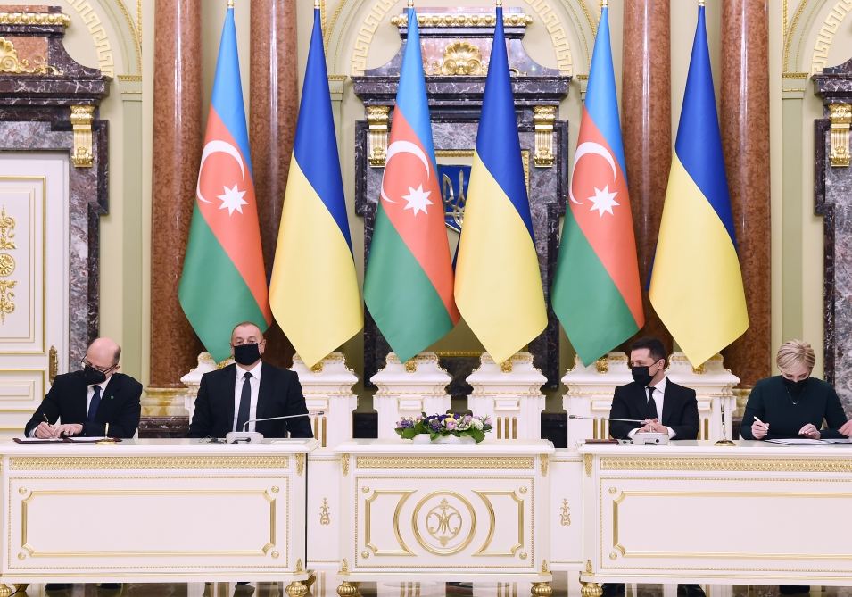 Cостоялась церемония подписания азербайджано-украинских документов с участием Президента Ильхама Алиева и Президента Володимира Зеленского (ФОТО/ВИДЕО)