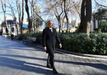 Президент Ильхам Алиев принял участие в открытии памятника меценату Гаджи Зейналабдину Тагиеву в Баку (ФОТО/ВИДЕО)