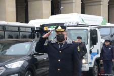 В Азербайджане почтили память шехидов 20 Января минутой молчания, приостановлено движение транспорта (ФОТО/ВИДЕО)