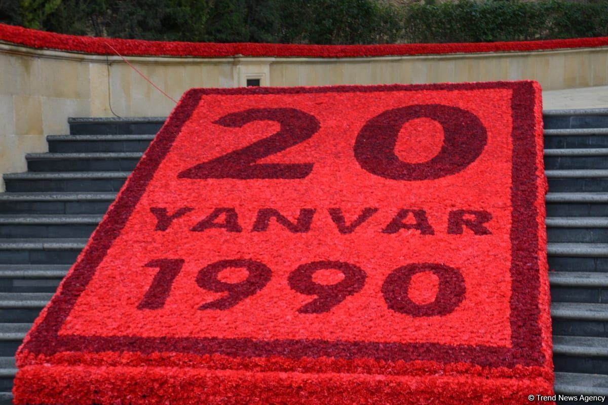 Azerbaijani people honor memory of victims of January 20 tragedy (PHOTO/VIDEO)