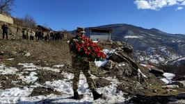 Азербайджанские военнослужащие почтили память шехидов в селе Дашалты - репортаж Trend TV (ФОТО/ВИДЕО)