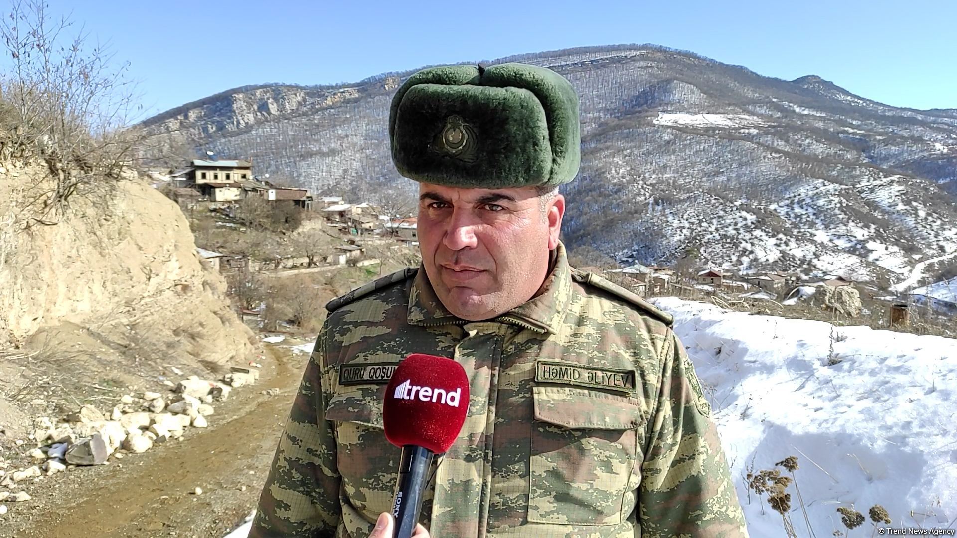Азербайджанские военнослужащие почтили память шехидов в селе Дашалты - репортаж Trend TV (ФОТО/ВИДЕО)