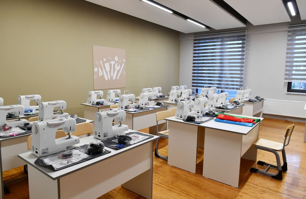 President Ilham Aliyev and First Lady Mehriban Aliyeva attend inauguration of newly built Training and Service Complex in Bina settlement (PHOTO/VIDEO)