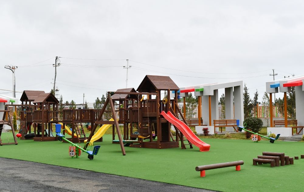 President Ilham Aliyev and First Lady Mehriban Aliyeva attend inauguration of newly built Training and Service Complex in Bina settlement (PHOTO/VIDEO)