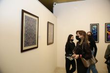 Удивительный мир красочных гобеленов в Баку (ФОТО)